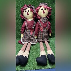 Pair of Raggedy Ann and Andy shelf sitting dolls